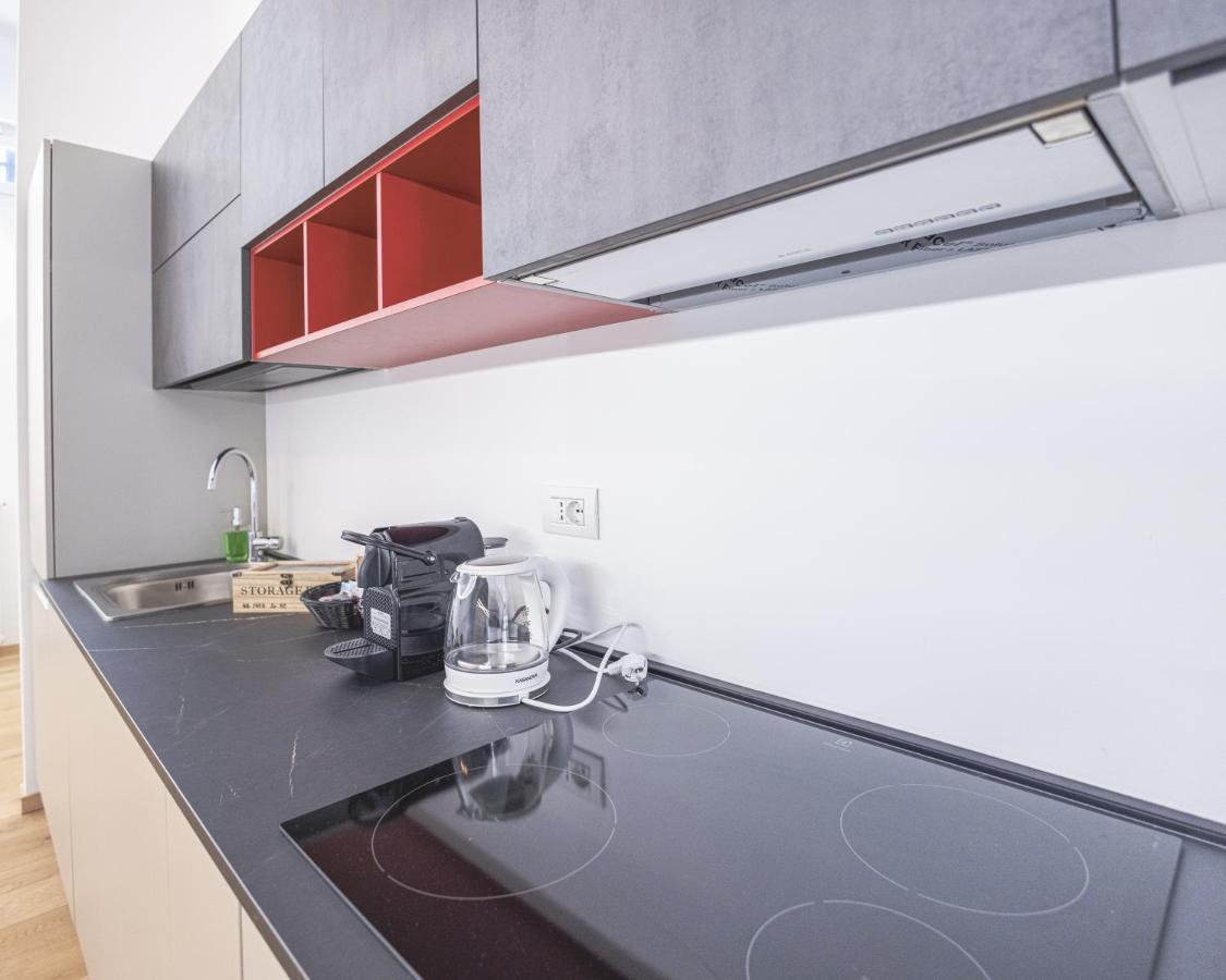 Loft La Sedia Rossa - Centro Storico Apartment Milan Exterior photo